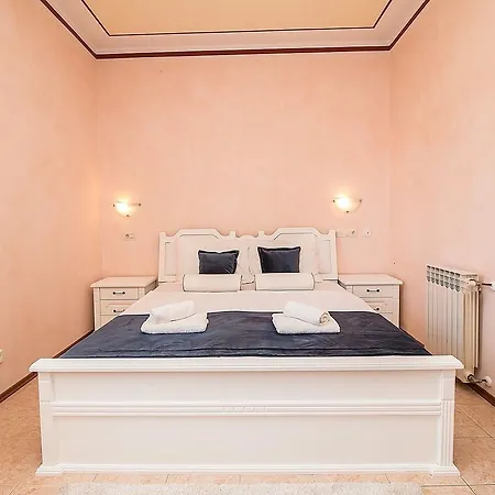 Rose 2 Rovinj